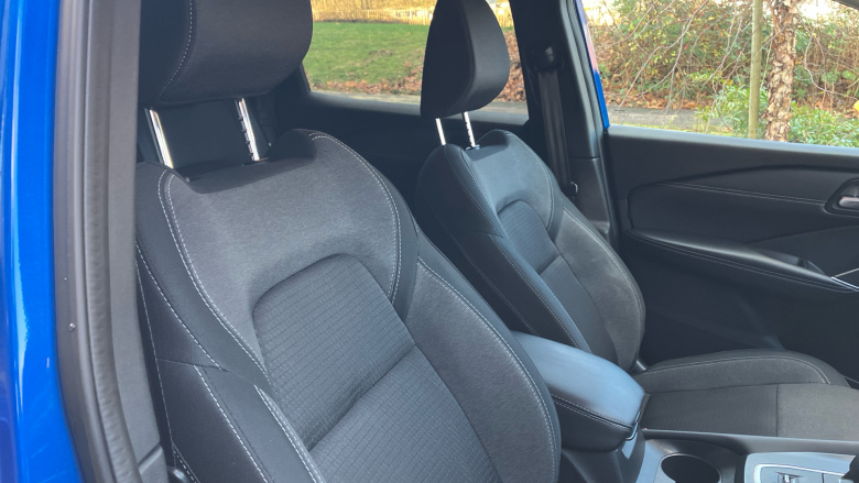 Nissan Qashqai 1.3 DiG-T MH 158 N-Connecta 5dr Xtronic Petrol Hatchback